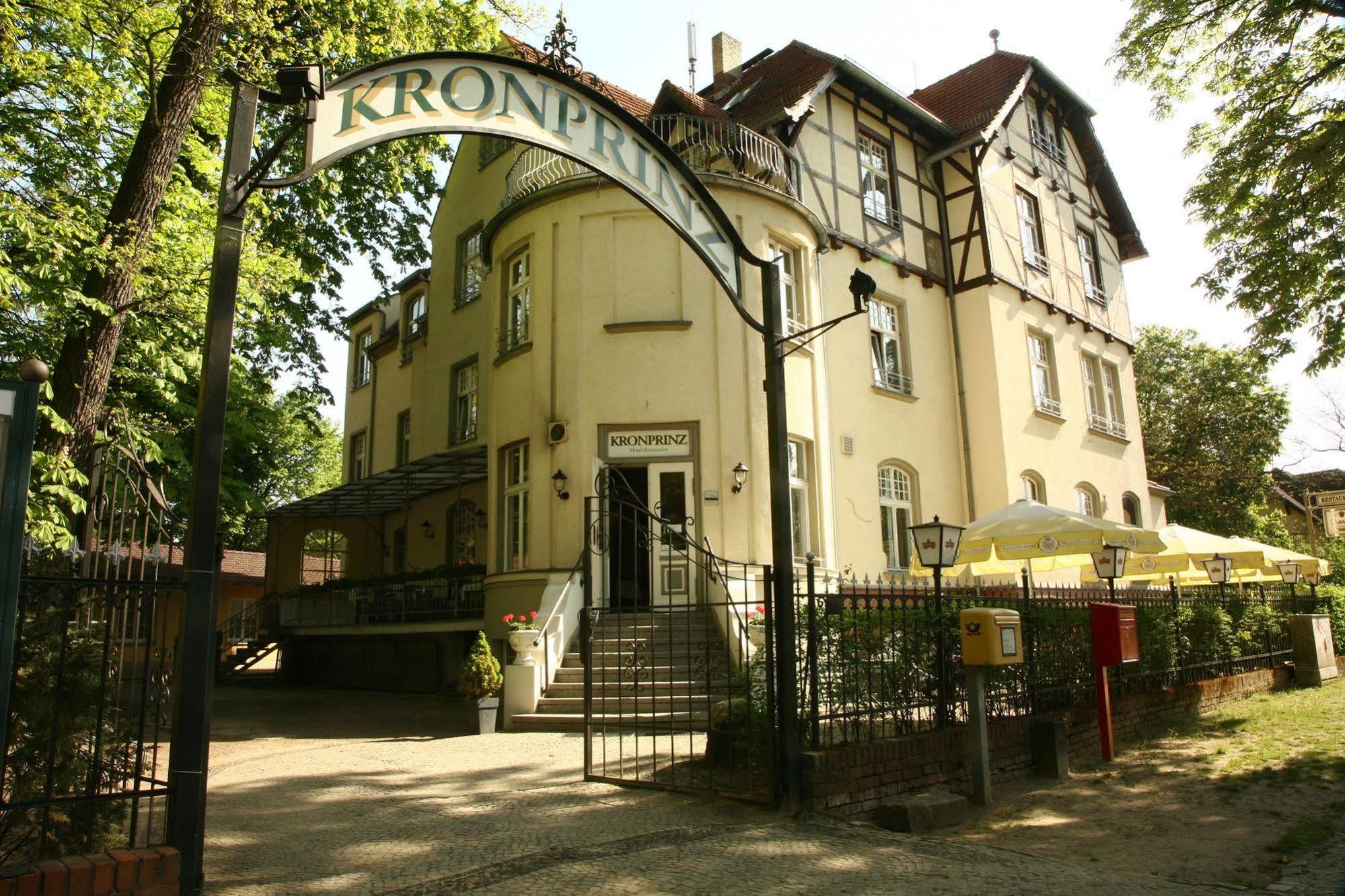 Hotel Kronprinz Falkensee Exteriör bild